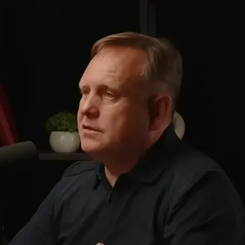 Презентация книги - Олег Павлюченко